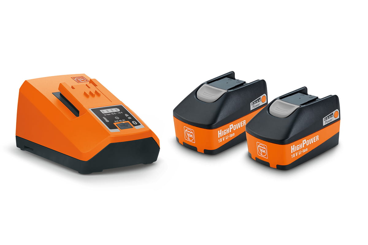 Akumulátory a nabíječky Fein