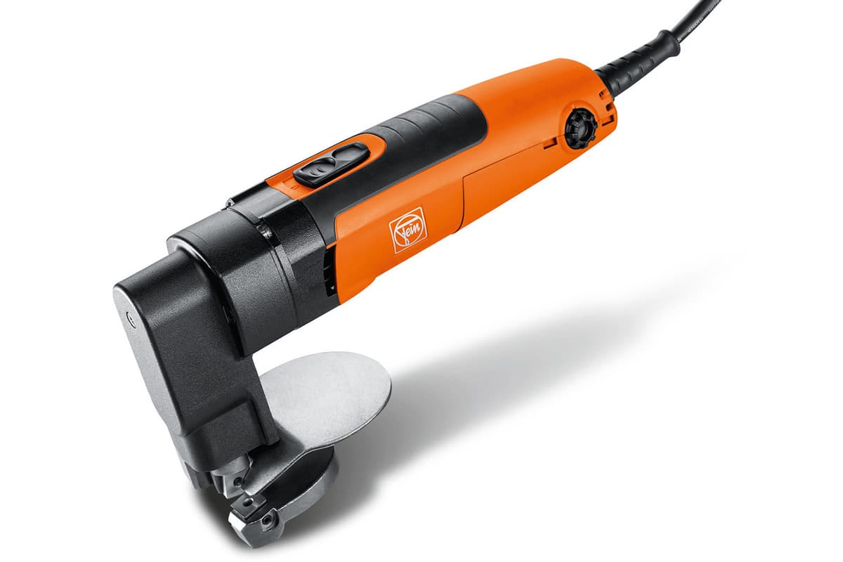 Stříhání plechů Fein